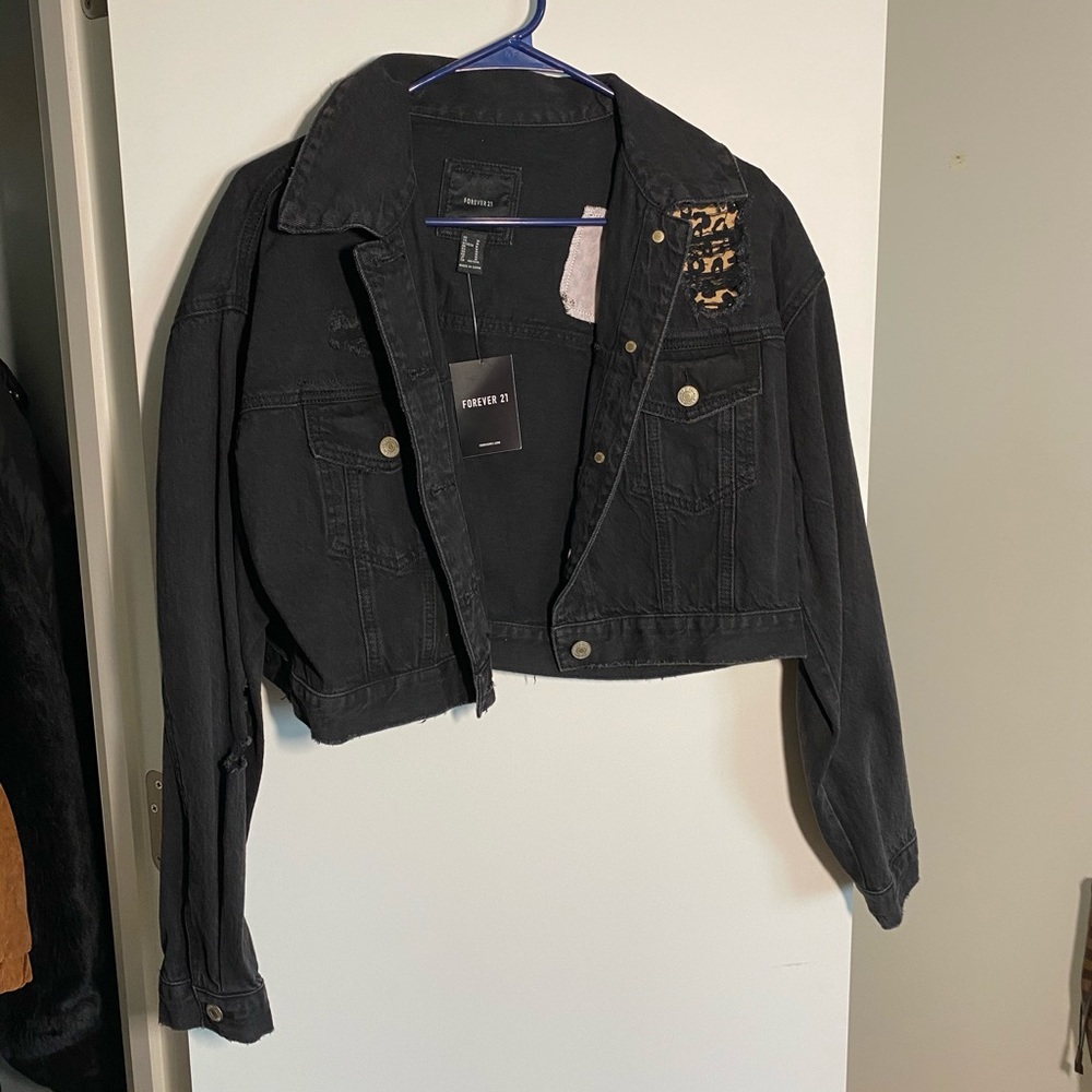 Cropped jean jacket